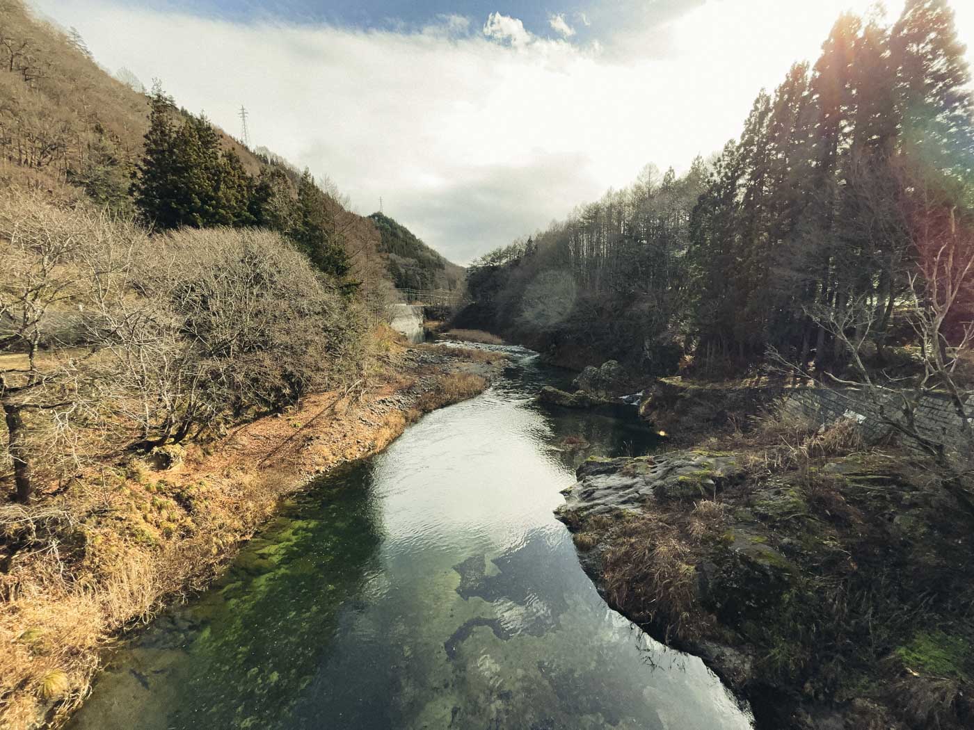 前沢曲家集落の水辺