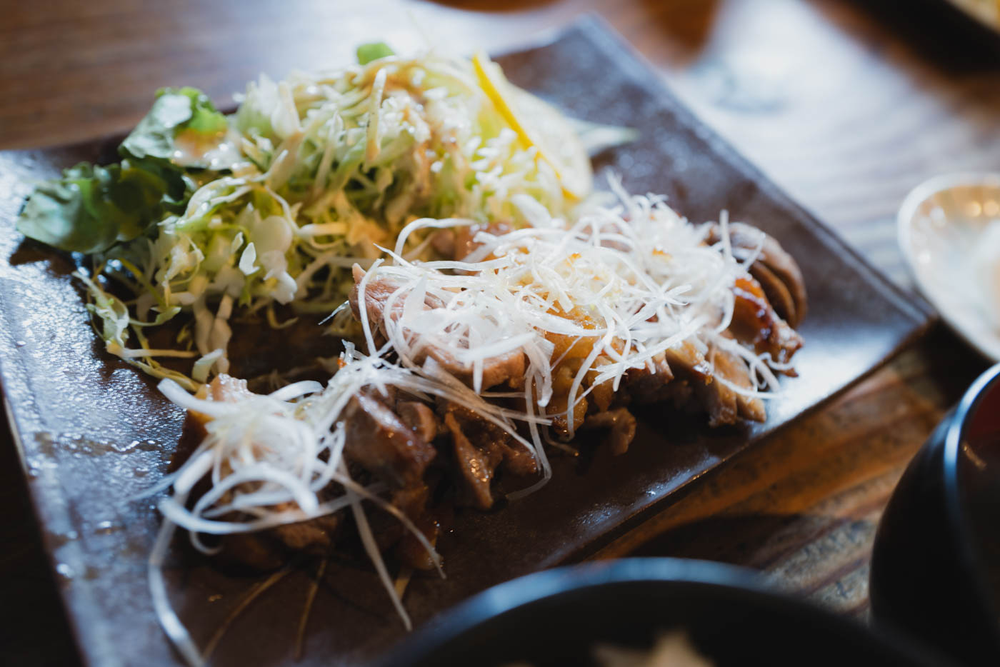 会津地鶏もも肉塩焼き