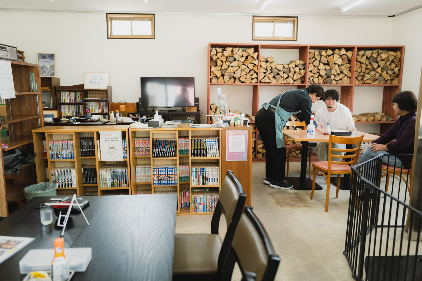 お茶っこLUNCHの店内