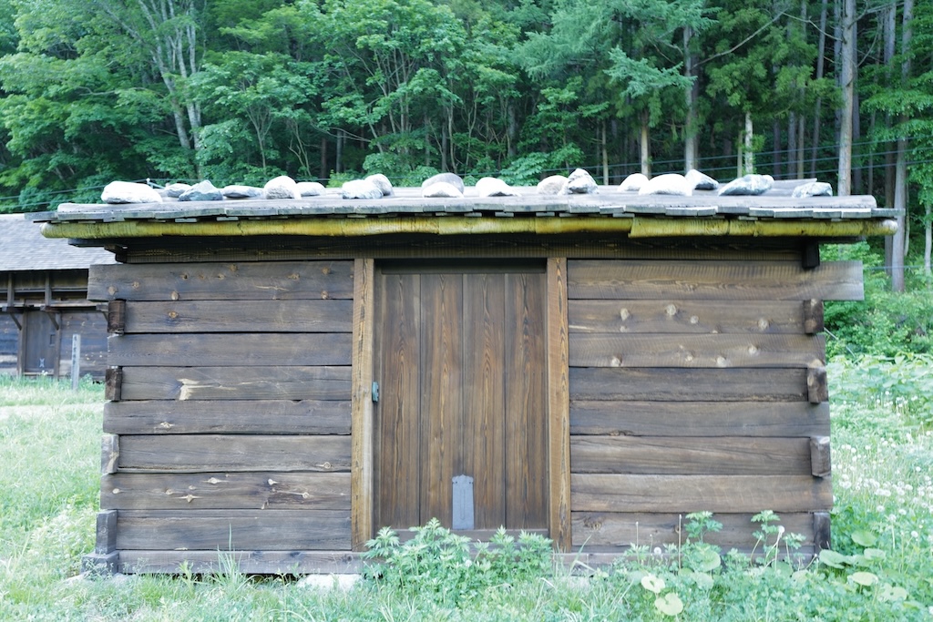 桧枝岐の板倉